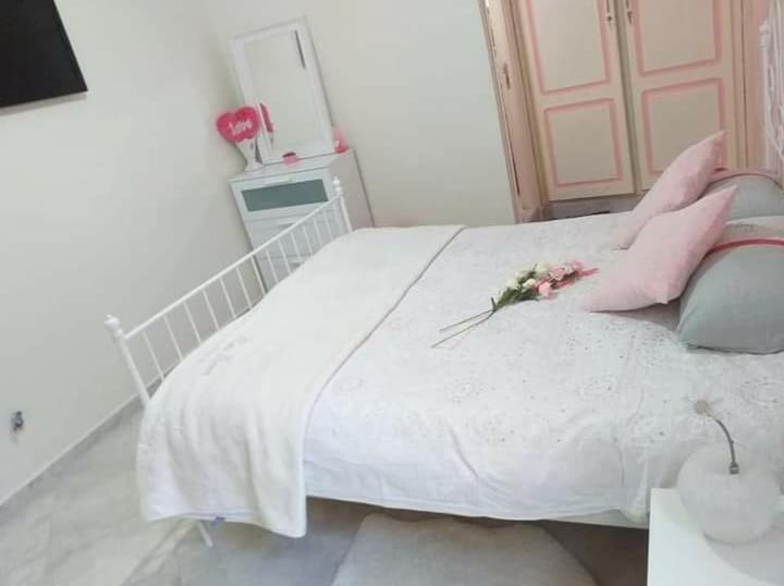 מידלת Appartement Familial Convivial מראה חיצוני תמונה